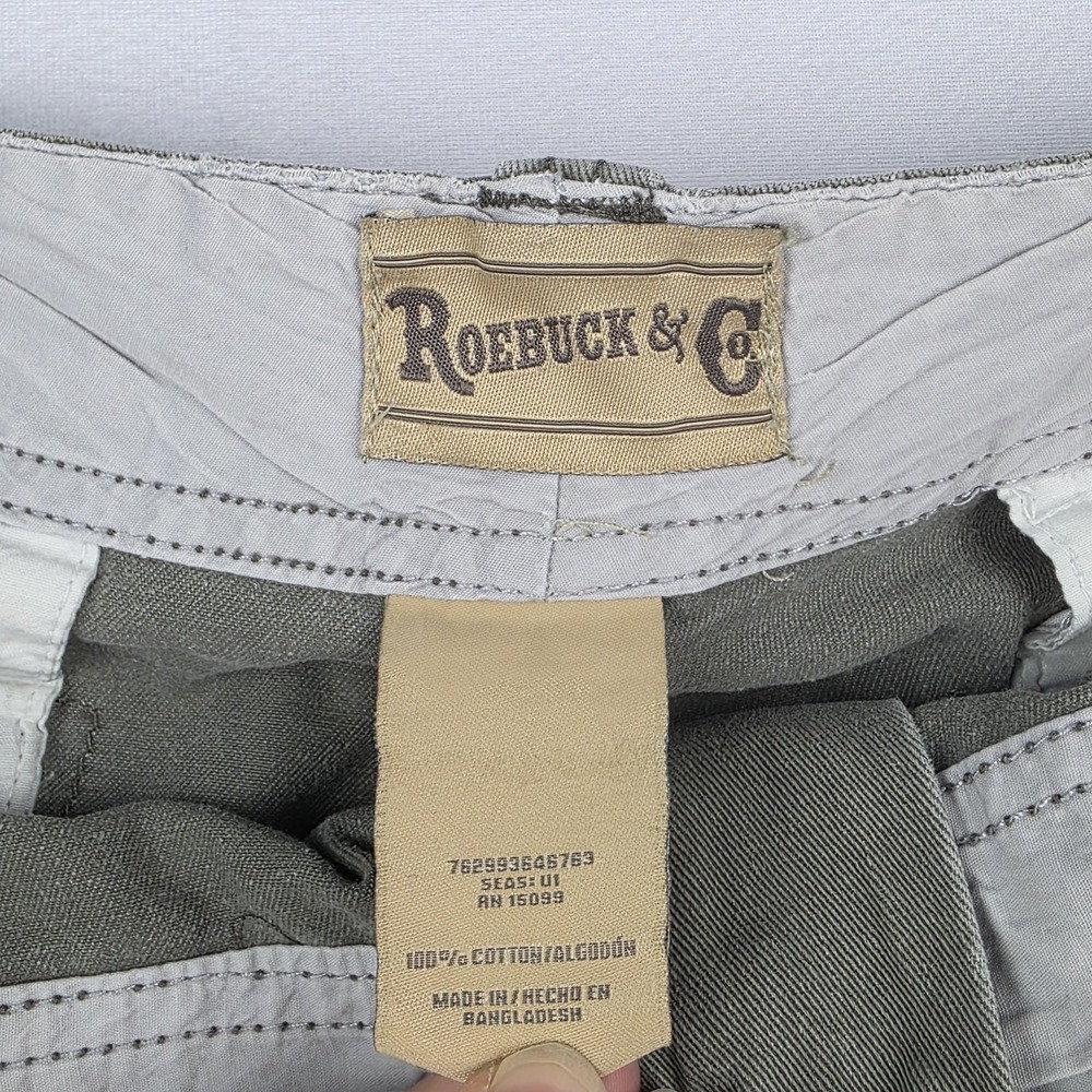 Roebuck and Co. Shorts Mens Size 40 Olive‎ Green Cargo Bottoms - Picture 3 of 9